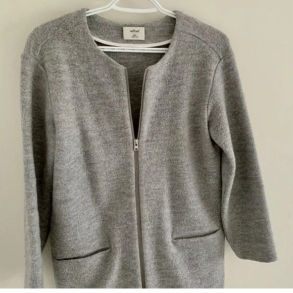 Wilfred Coat—- Branville size small——light grey. - Picture 3 of 3
